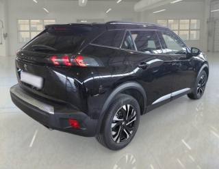 PEUGEOT 2008 usata, con Airbag