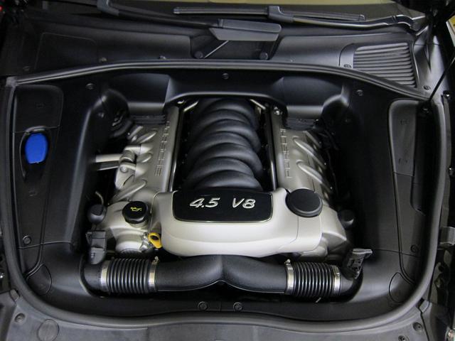 PORSCHE Cayenne usata, con Cronologia tagliandi