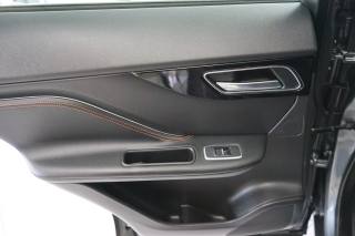 JAGUAR F-Pace usata, con Isofix