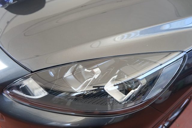 FORD Kuga usata, con Sedile posteriore sdoppiato