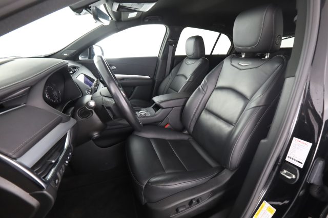 CADILLAC XT4 usata 8