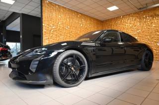 PORSCHE Taycan usata 93