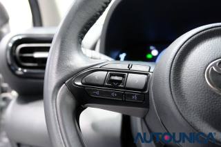 TOYOTA Yaris usata, con Bracciolo