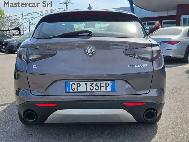 ALFA ROMEO Stelvio usata, con Airbag Passeggero
