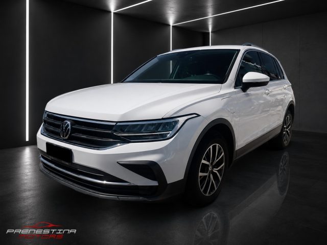 VOLKSWAGEN Tiguan usata, con ABS