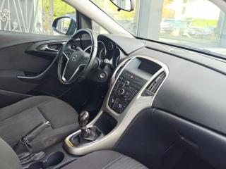 OPEL Astra usata, con ESP