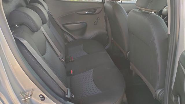 OPEL Karl usata, con USB