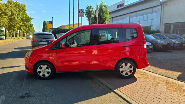 FORD Tourneo Courier usata, con Airbag Passeggero