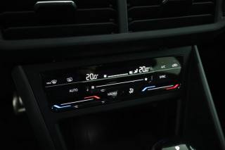 VOLKSWAGEN Taigo usata 12