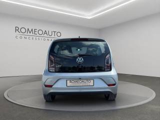 VOLKSWAGEN up! usata, con Autoradio
