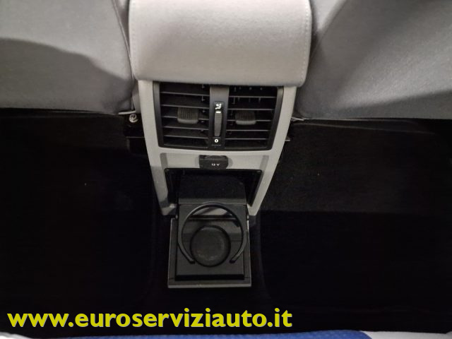 VOLKSWAGEN Caddy usata 24