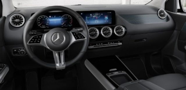 MERCEDES-BENZ B 180 usata, con Cerchi in lega
