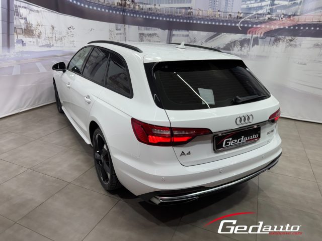 AUDI A4 usata, con Autoradio