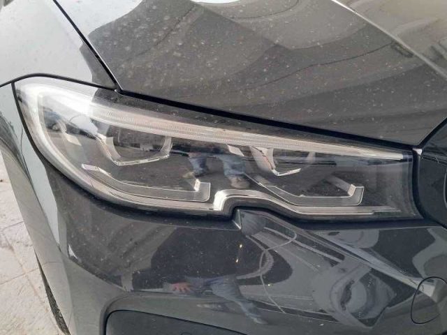 BMW 320 usata, con Servosterzo