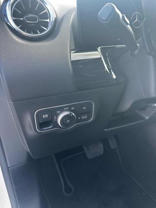 MERCEDES-BENZ GLA 200 usata, con Fendinebbia