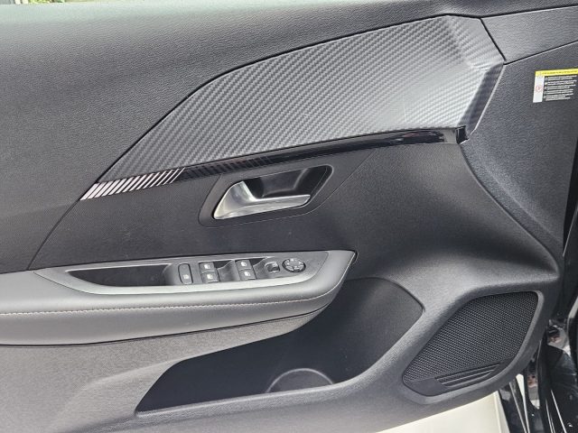 PEUGEOT 208 usata, con Bluetooth