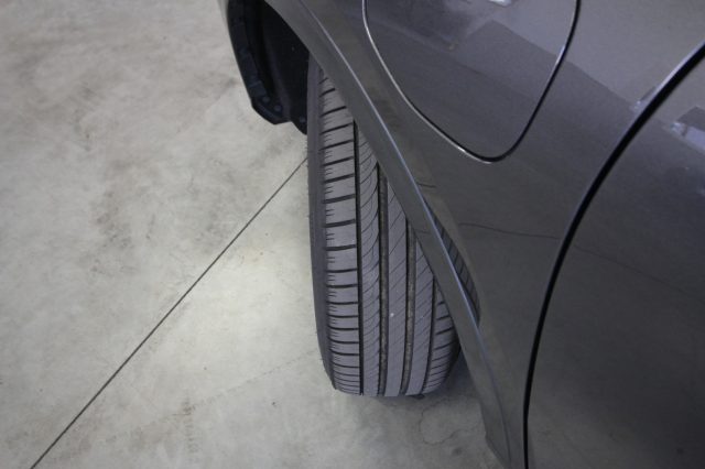 FORD Kuga usata, con USB