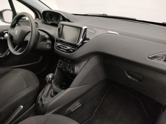 PEUGEOT 208 usata, con Luci diurne