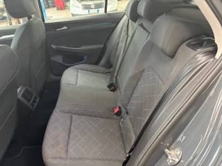 VOLKSWAGEN Golf usata, con ESP