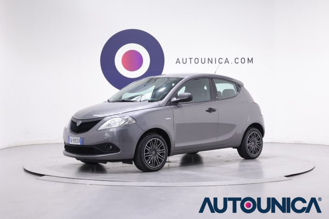 LANCIA Ypsilon usata, con ABS
