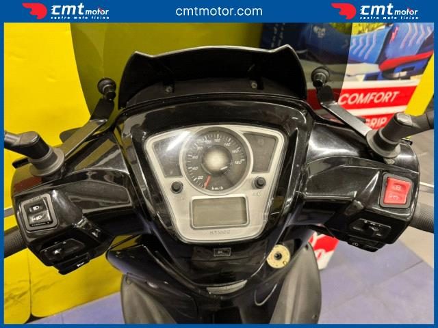 KYMCO People 300 usata 11