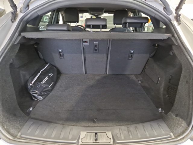 JAGUAR E-Pace usata, con Interni in pelle