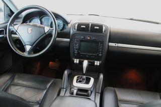 PORSCHE Cayenne usata, con Specchietti laterali elettrici