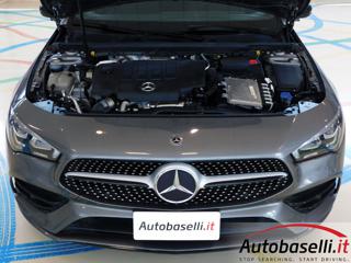 MERCEDES-BENZ CLA 200 usata, con USB