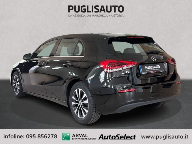 MERCEDES-BENZ A 180 usata, con Cerchi in lega