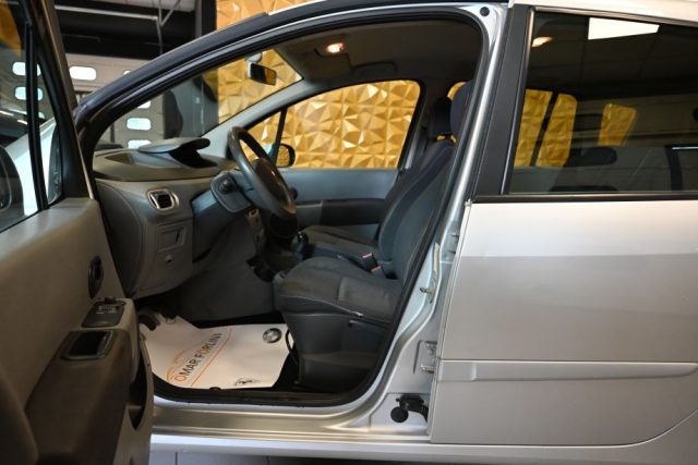 RENAULT Grand Modus usata 8