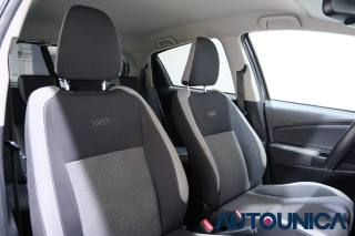 TOYOTA Yaris usata 50