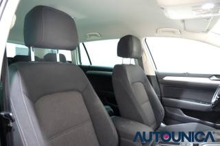 VOLKSWAGEN Passat Variant usata 61