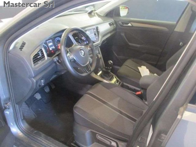 VOLKSWAGEN T-Roc usata, con Alzacristalli elettrici