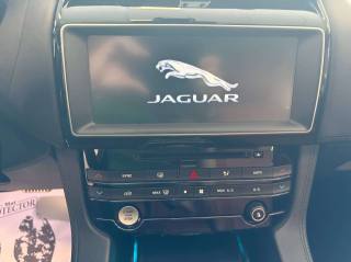 JAGUAR F-Pace usata, con Fari Xenon