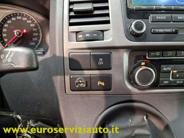 VOLKSWAGEN Multivan usata, con Sensori di parcheggio posteriori