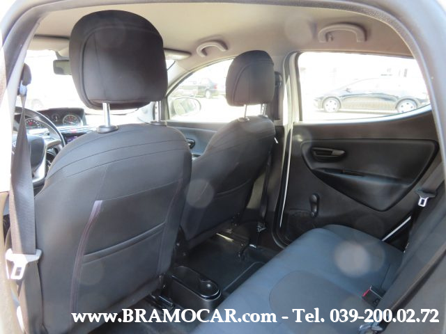 LANCIA Ypsilon usata, con Vivavoce