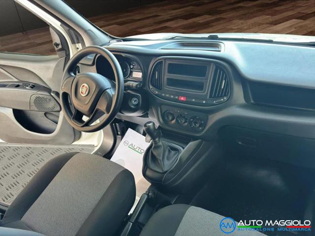 FIAT Doblo usata, con Sensori di parcheggio posteriori