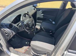 FORD Fiesta usata, con Sedile posteriore sdoppiato