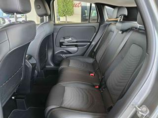 MERCEDES-BENZ GLA 200 usata, con Climatizzatore