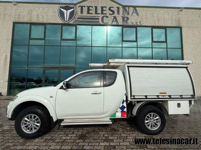 MITSUBISHI L200 usata, con Autoradio