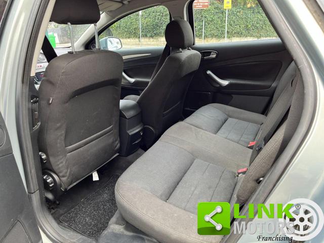 FORD Mondeo usata, con Vetri oscurati