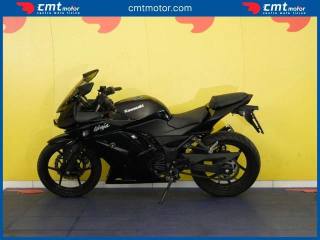 KAWASAKI Ninja 250 R usata 3