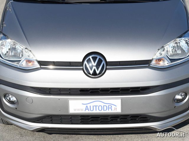 VOLKSWAGEN up! usata 40
