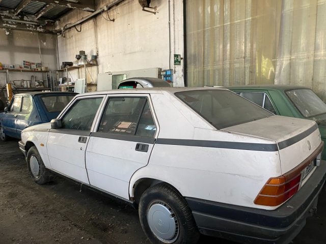 ALFA ROMEO 75 usata, con Specchietti laterali elettrici
