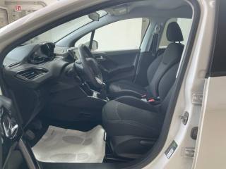 PEUGEOT 208 usata, con Cerchi in lega