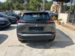 PEUGEOT 2008 usata, con Autoradio