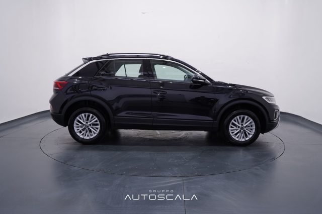 VOLKSWAGEN T-Roc usata, con Cerchi in lega