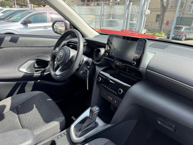 TOYOTA Yaris Cross usata, con Boardcomputer