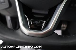 VOLKSWAGEN Taigo usata, con Luci diurne LED