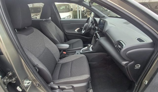 TOYOTA Yaris Cross usata, con Cerchi in lega